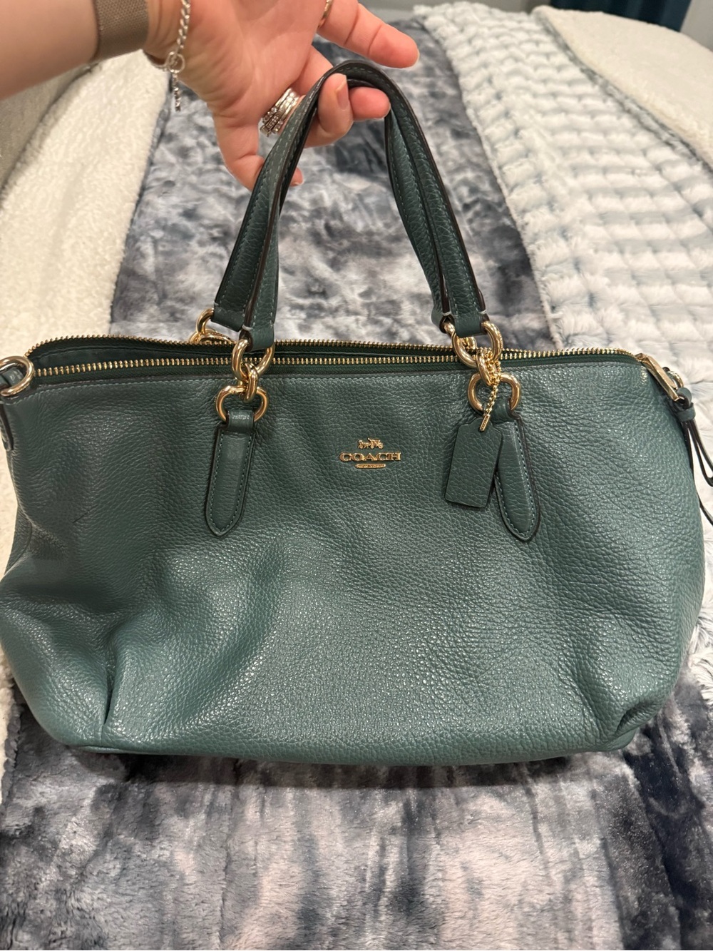 COACH Teal Green Saffiano Leather Zip bag and Card Wallet with Gold Logo - Picture 4 of 8